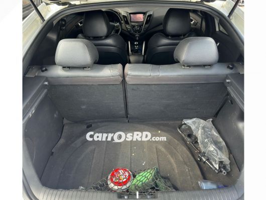 Hyundai Veloster Carros en venta