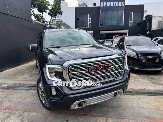 GMC Sierra Camioneta en venta
