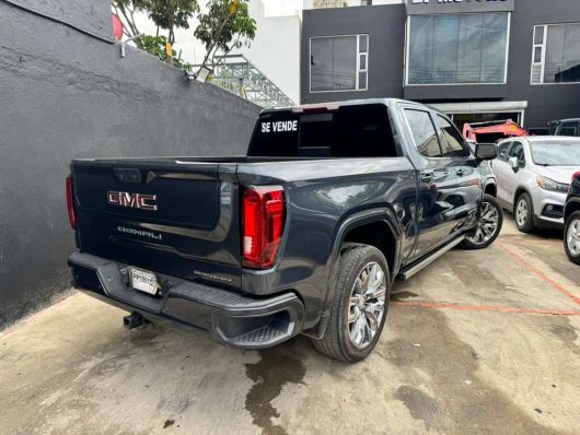 GMC