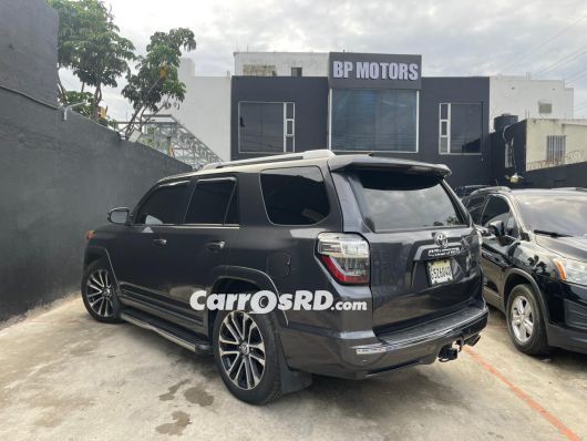 Toyota 4Runner Jeepeta en venta