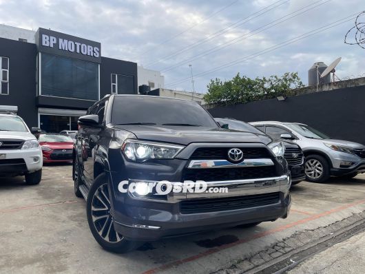 Toyota 4Runner Jeepeta en venta