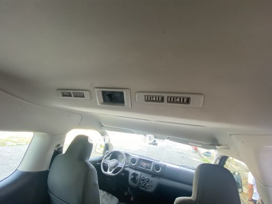 Nissan URVAN Minivan en venta