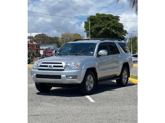 Toyota 4Runner SR5 en venta
