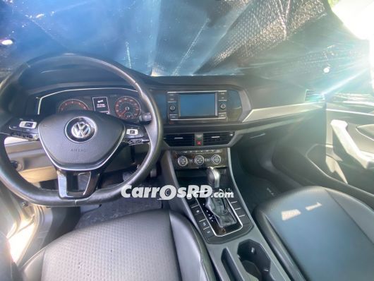 Volkswagen Jetta Carros en venta