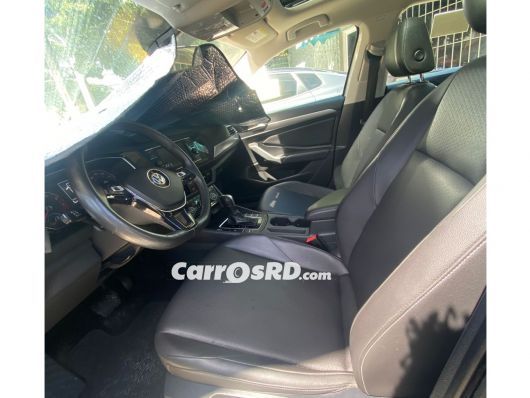 Volkswagen Jetta Carros en venta