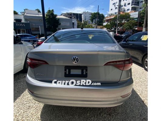 Volkswagen Jetta Carros en venta