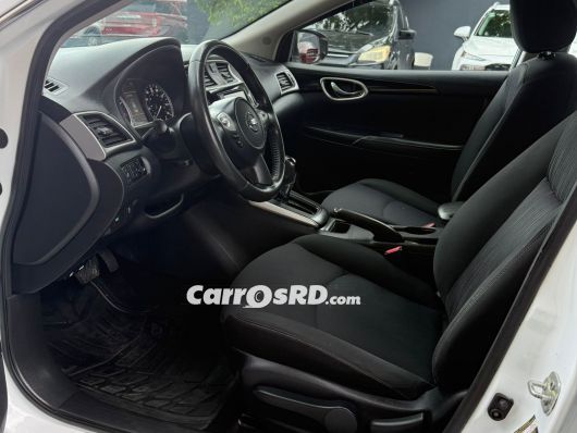 Nissan Sentra Carros en venta