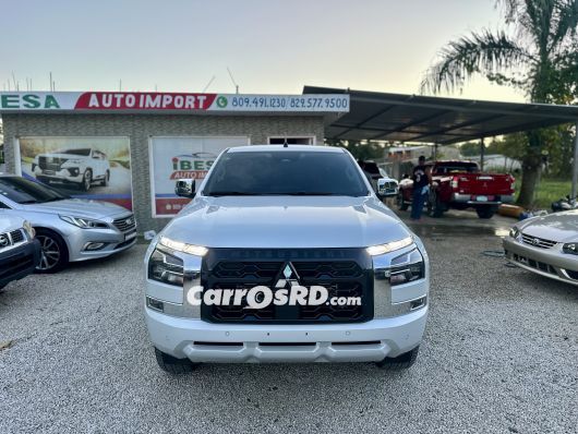 Mitsubishi L200 Camioneta en venta