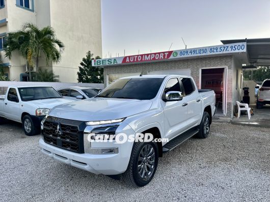 Mitsubishi L200 Camioneta en venta
