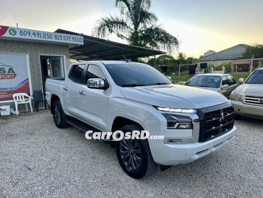 Mitsubishi L200 Camioneta en venta