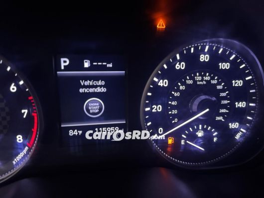 Hyundai Elantra Carros en venta