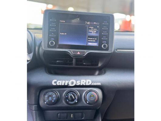 Toyota Yaris Carros en venta