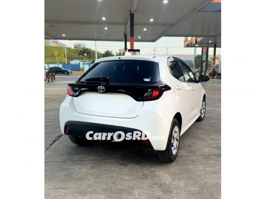 Toyota Yaris Carros en venta