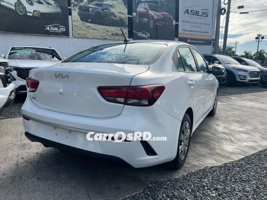 Kia Rio Carros en venta