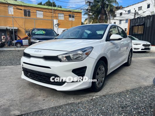 Kia Rio Carros en venta