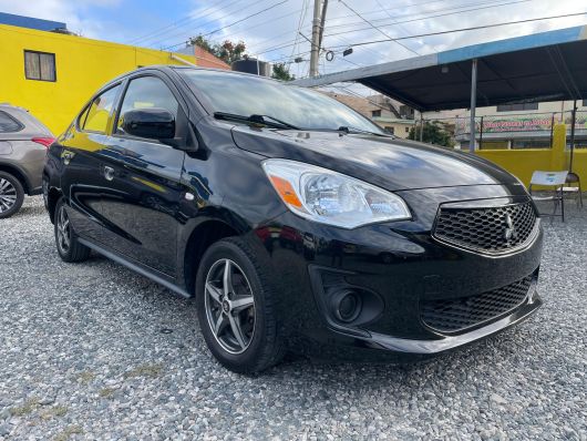 Mitsubishi Mirage G4 LE