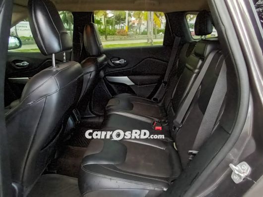 Jeep Cherokee Jeepeta en venta