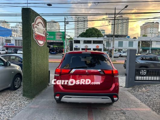 Mitsubishi Outlander Jeepeta en venta