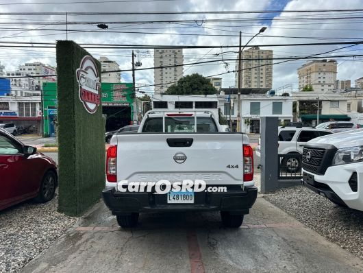 Nissan Frontier Camioneta en venta