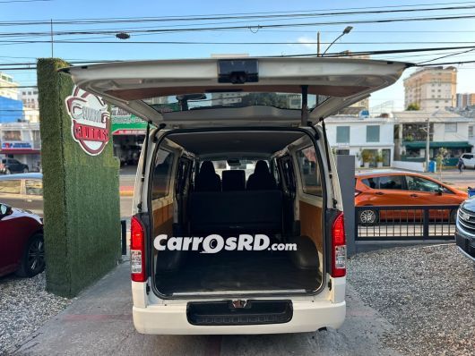 Toyota Hiace Furgoneta en venta