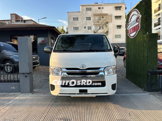 Toyota Hiace Furgoneta en venta