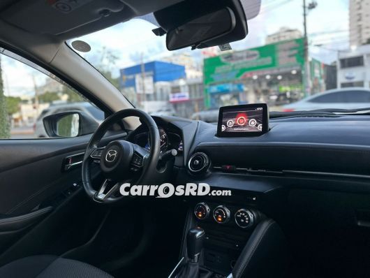 Mazda Demio Hatchback en venta