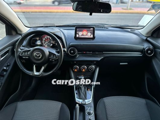 Mazda Demio Hatchback en venta