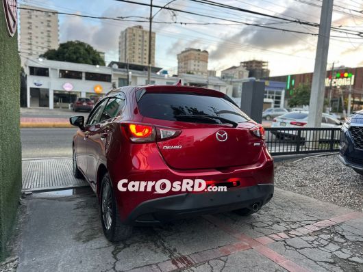 Mazda Demio Hatchback en venta
