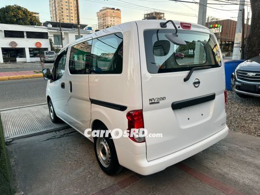 Nissan NV Furgoneta en venta