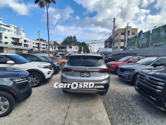 Hyundai Santa Fe Jeepeta en venta