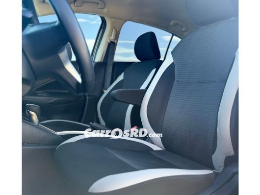 Nissan Versa Carros en venta