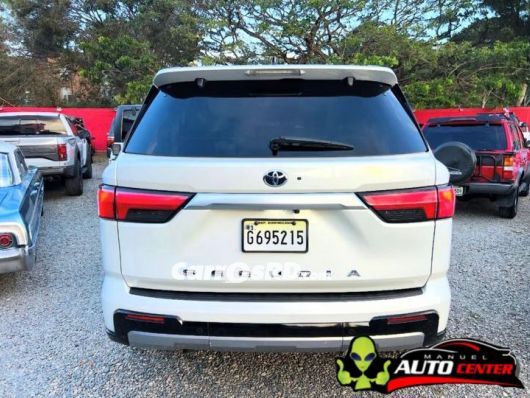 Toyota Sequoia Jeepeta en venta