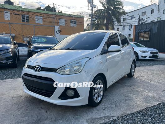 Hyundai Grand i10 Carros en venta