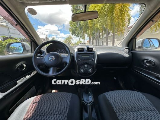 Nissan March Carros en venta