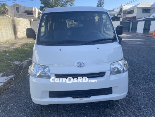 Toyota Town Ace Minivan en venta