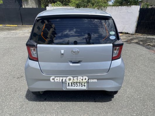 Daihatsu Mira Carros en venta