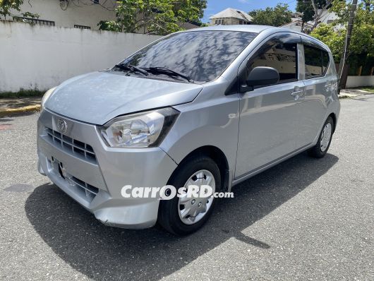 Daihatsu Mira Carros en venta