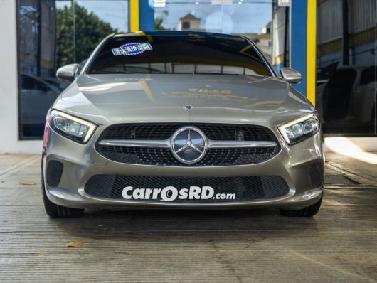 Mercedes-Benz Clase A Carros en venta