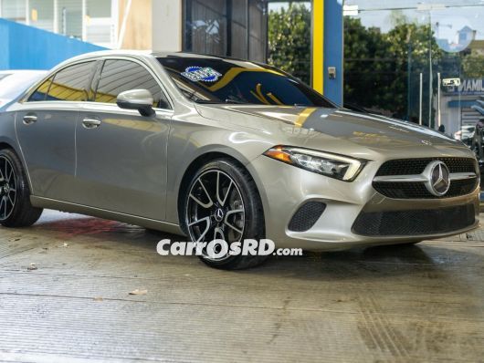 Mercedes-Benz Clase A Carros en venta