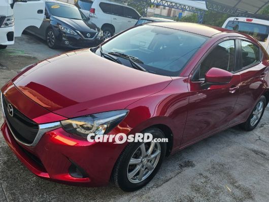 Mazda Demio Hatchback en venta