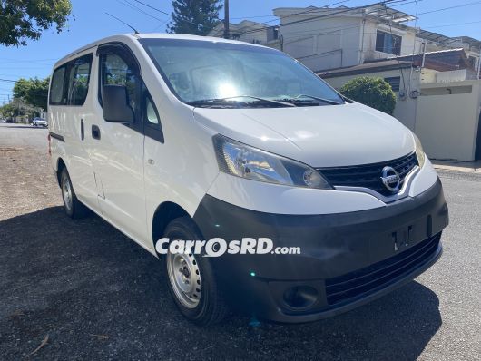Nissan NV Minivan en venta