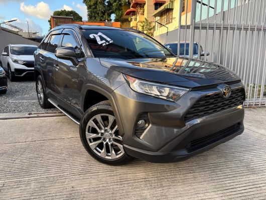 Toyota RAV4 XLE en venta