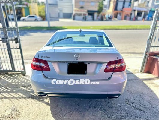 Mercedes-Benz Clase E Carros en venta