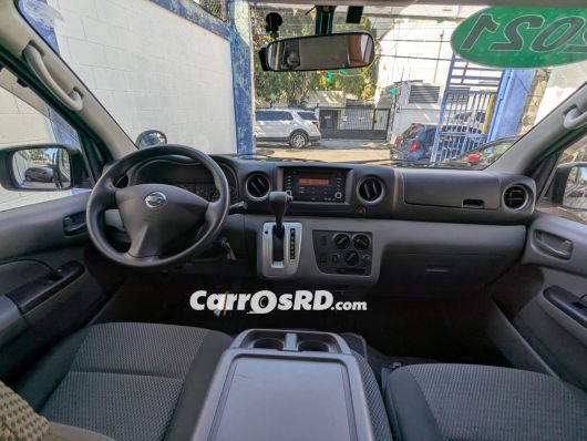 Nissan NV Minivan en venta