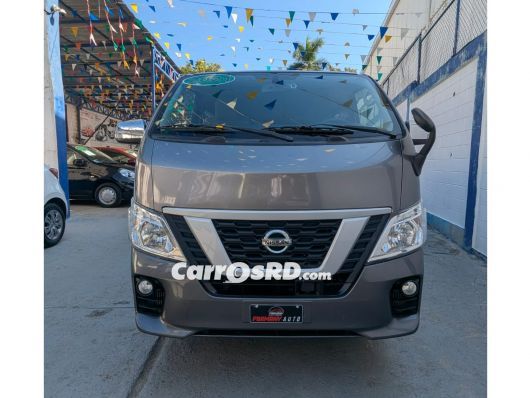 Nissan NV Minivan en venta