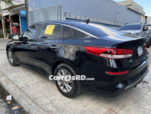 Kia Optima Carros en venta