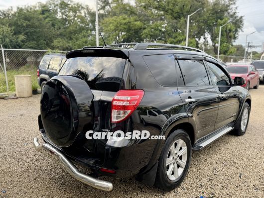 Toyota RAV4 Jeepeta en venta