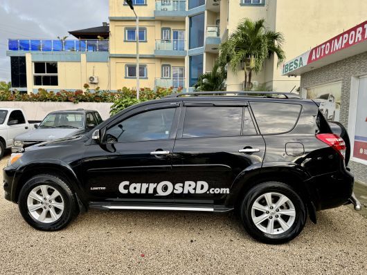 Toyota RAV4 Jeepeta en venta