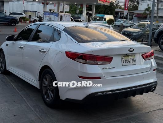 Kia Optima Carros en venta