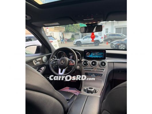 Mercedes-Benz Clase C Carros en venta